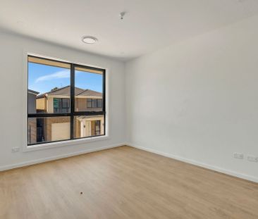 BRAND NEW AND READY FOR YOU Premium Three Bedroom Residence Close t... - Photo 4