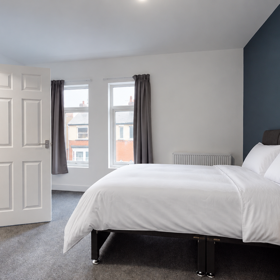 1 bedroom in a house share to rent - Photo 1