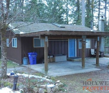 7263 Sechelt Inlet *HOLYWELL.CA* - Photo 4