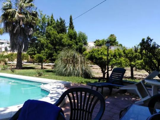 Alquiler de casa o chalet independiente en Polígonos - Recinto Ferial - Foto 1