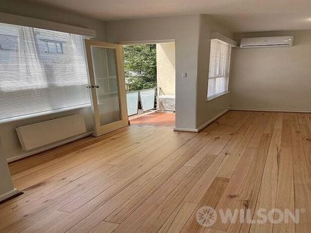 Stunning apartment in a spectacular location - Photo 2