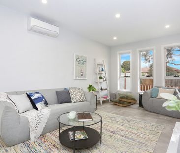 Executive Living, Prime Location – Immaculate Family Home - Photo 1