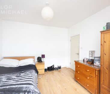 5 bedroom terraced house to rent - Photo 3