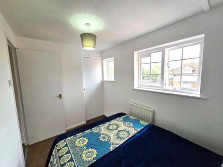 Nickelby Close, London - Photo 3