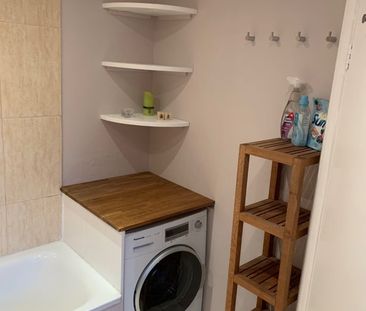 1 Bed Flat, Adelaide Grove, W12 - Photo 2