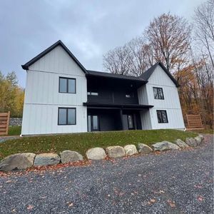 Jumelé neuf à louer Shefford - Photo 2