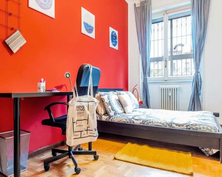 Via Andrea Solari, Milan, Lombardy 20144 - Photo 2