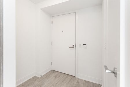 For Lease - 70 Annie Craig Drive Unit# 701, Toronto, Ontario - Photo 3