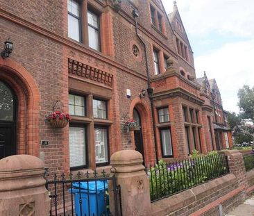Derby Lane, Liverpool, L13 - Photo 1