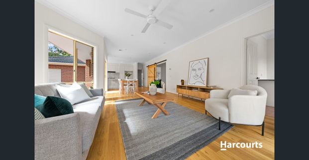 Modern Family Home in a Peaceful Pakenham Pocket - Photo 1