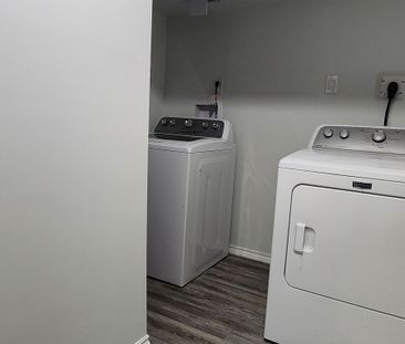 For Lease - 43 Turquoise Crescent Unit# Bsmt, Brampton, Ontario - Photo 2