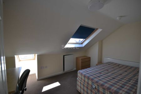 Price £3,300 pcm - Available 01/07/2026 - Furnished - Photo 5