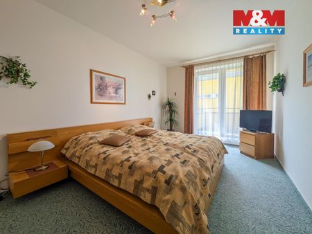 Pronájem bytu 2+kk 65 m², Božanovská 2535, Praha - Photo 4