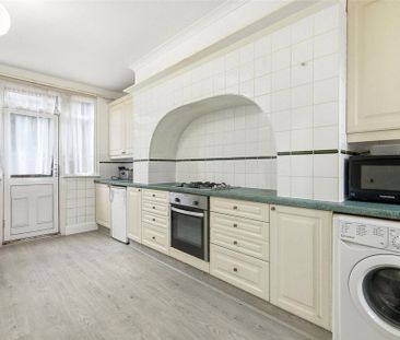 3 bedroom terraced house to rent - Photo 6