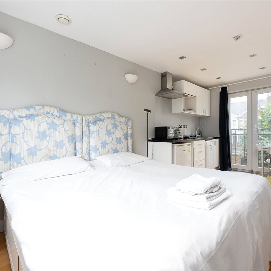 Sandycombe Road, Richmond, TW9 studio to rent - Photo 1