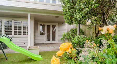 Dress Circle Roseneath - Photo 4