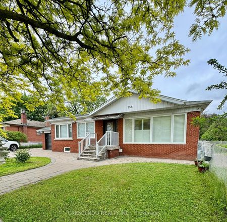 For Lease - 136 Wye Valley Road Unit# Main, Toronto, Ontario - Photo 4
