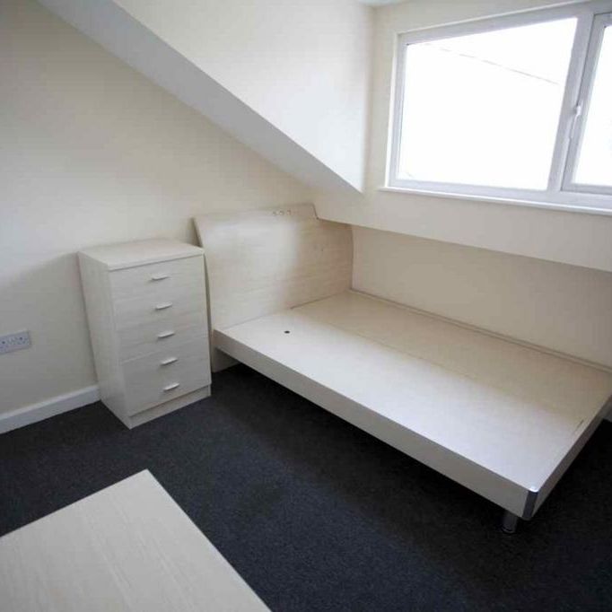 5 bedroom terraced house to rent - Photo 1