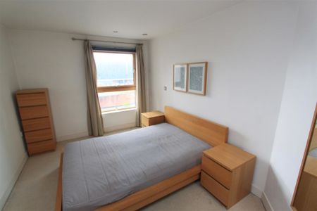 Mackenzie House, Leeds City Centre, LS10 1PJ - Photo 3