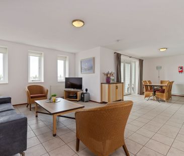 Lovely 2 bedroom apartment, terrace & harbor view - Foto 6