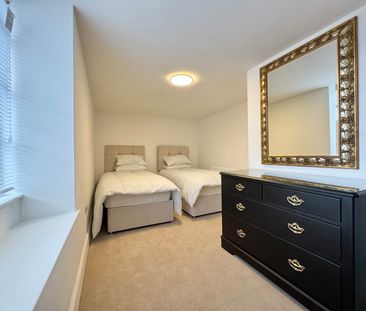 3 bedroom apartment to rent - Photo 1