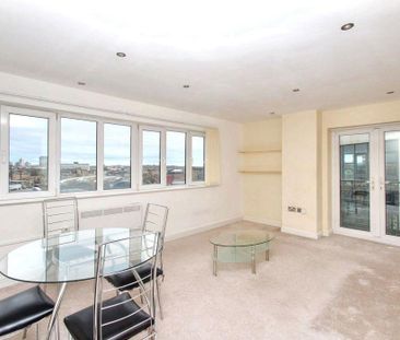 2 bed apartment to rent in NE1 - Photo 1