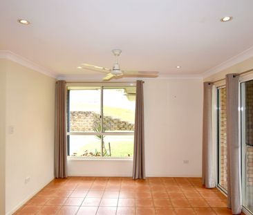 BREAK LEASE :: FULLY AIR CONDITIONED FAMILY HOME IN POPULAR CLINTON - Photo 6