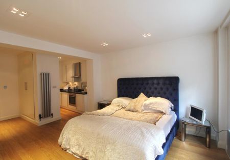 Studio to rent - Photo 3