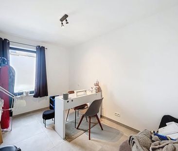 Appartement te huur - Photo 1