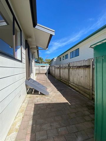 Cosy 3BR Home in Pukete - Photo 2
