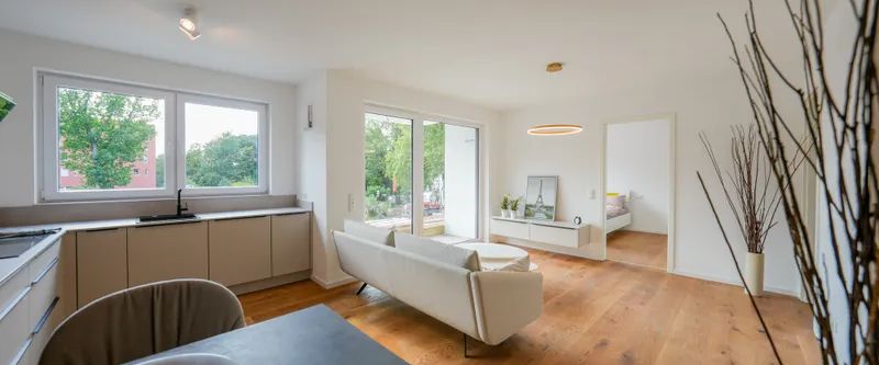 Modernes Wohnen auf 3 Zimmern für die kleine Familie mit Aussichtsbalkon - Foto 1