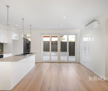 Modern & Convenient Living in the Heart of Reservoir - Photo 4