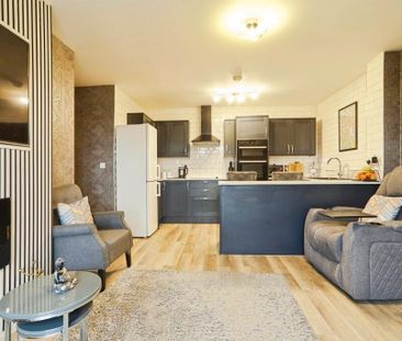 2 bedroom flat to rent - Photo 1