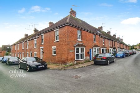 2 bedroom ground flat to rent - Photo 4