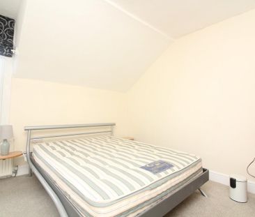 1 bedroom barn conversion to rent - Photo 3