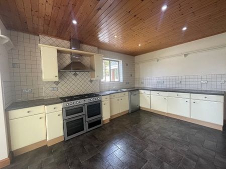 Truro, Truro, TR1 - Photo 4