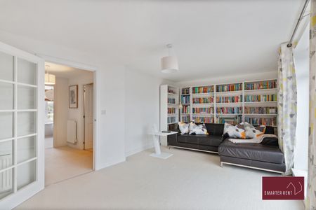 3 Bed, House - Photo 2