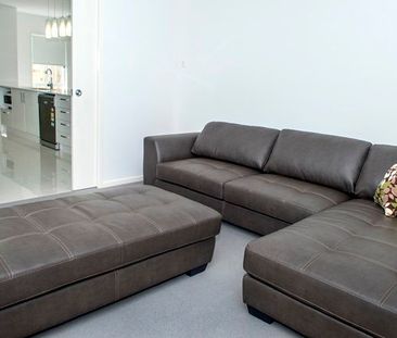 STUNNING HOME IN PEREGIAN SPRINGS - Photo 2