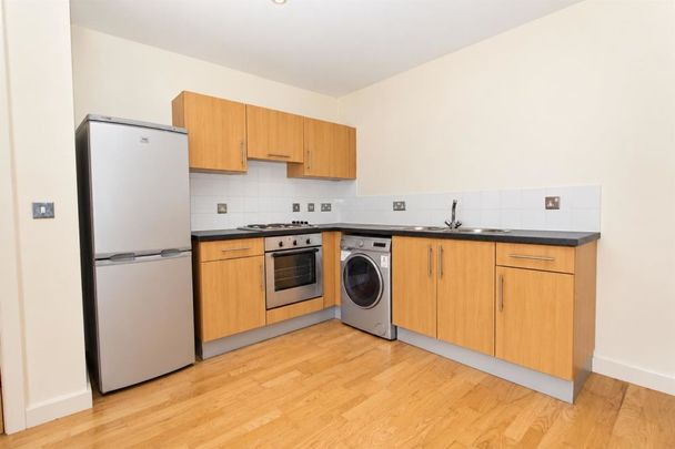Waterloo Apartments, Leeds City Centre, LS10 1JA - Photo 1