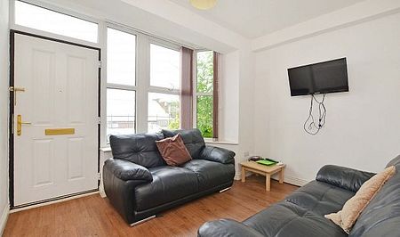 3 bedroom terraced house to rent - Photo 2