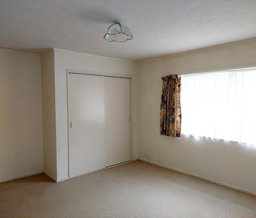 WOODRIDGE GREAT LOCATION - Photo 3