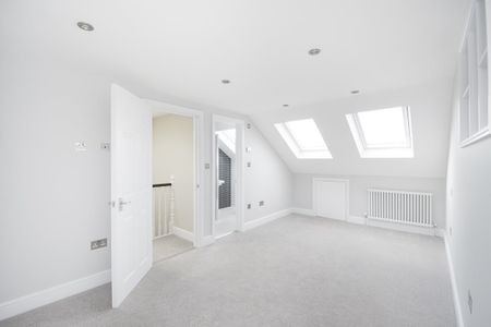 5 bedroom terraced house to rent - Photo 5