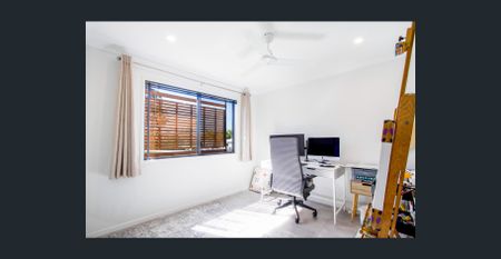 Enjoy the tranquillity of River Heads and bask in beautiful sunsets daily. - Photo 4