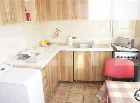 Inchiriere, 2 camere decomandate, 50 mp, zona Iulius Mall. Mobilat modern! - Fotografie 2