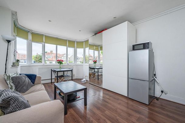 1 bedroom flat to rent - Photo 1