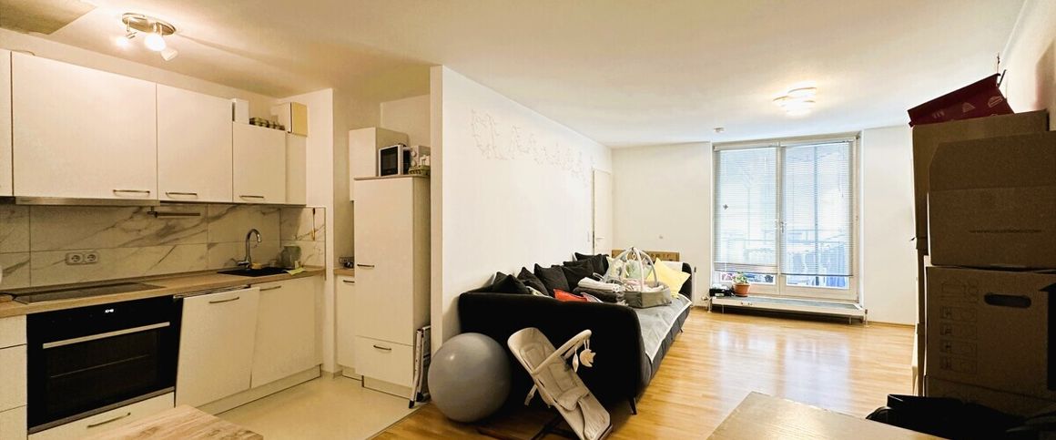 Moderne Zwei-Zimmer-Wohnung mit Einbauküche und Balkon in Hochschulnähe - Photo 1