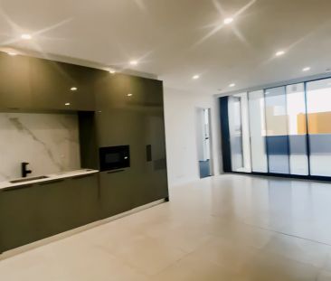 3 bed 2 bath - Photo 3