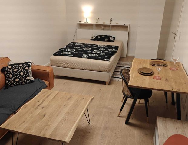 Schickes, möbliertes Appartement mit Balkon - Photo 1