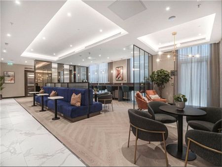 Eden Grove, Staines-upon-Thames, Surrey, TW18 4ZW - Photo 2