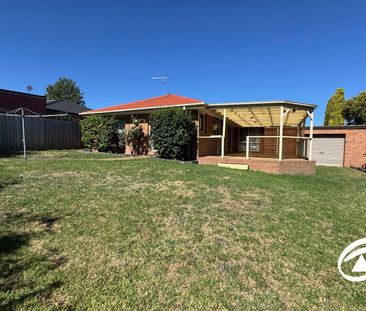 5 Emily Close, 3810, Pakenham Vic - Photo 4